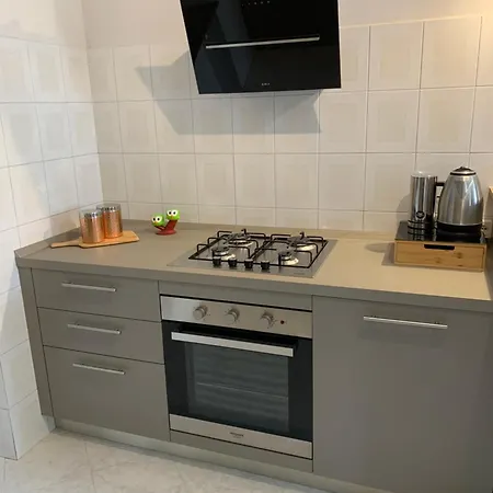 123 Apartment
