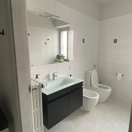 Apartment 123 *