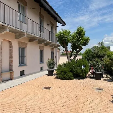 Apartment 123 Alba (Piedmont)